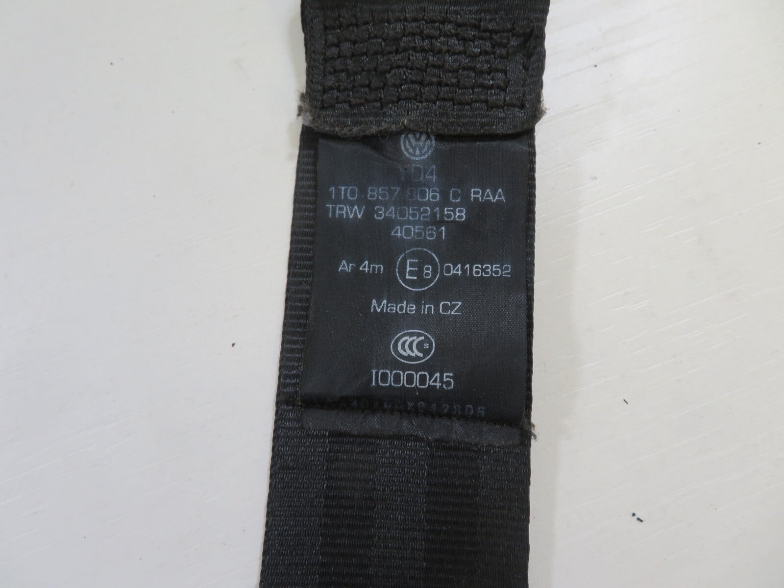 VOLKSWAGEN VW TOURAN REAR SEAT BELTS MIDDLE THIRD ROW CADDY 2K 2003-2009 1347-2