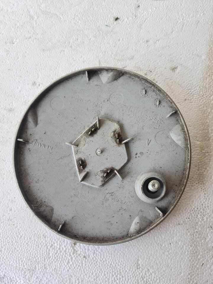 RENAULT MEGANE ALLOY WHEEL CENTRE CAP 1998-2002 MK1-2