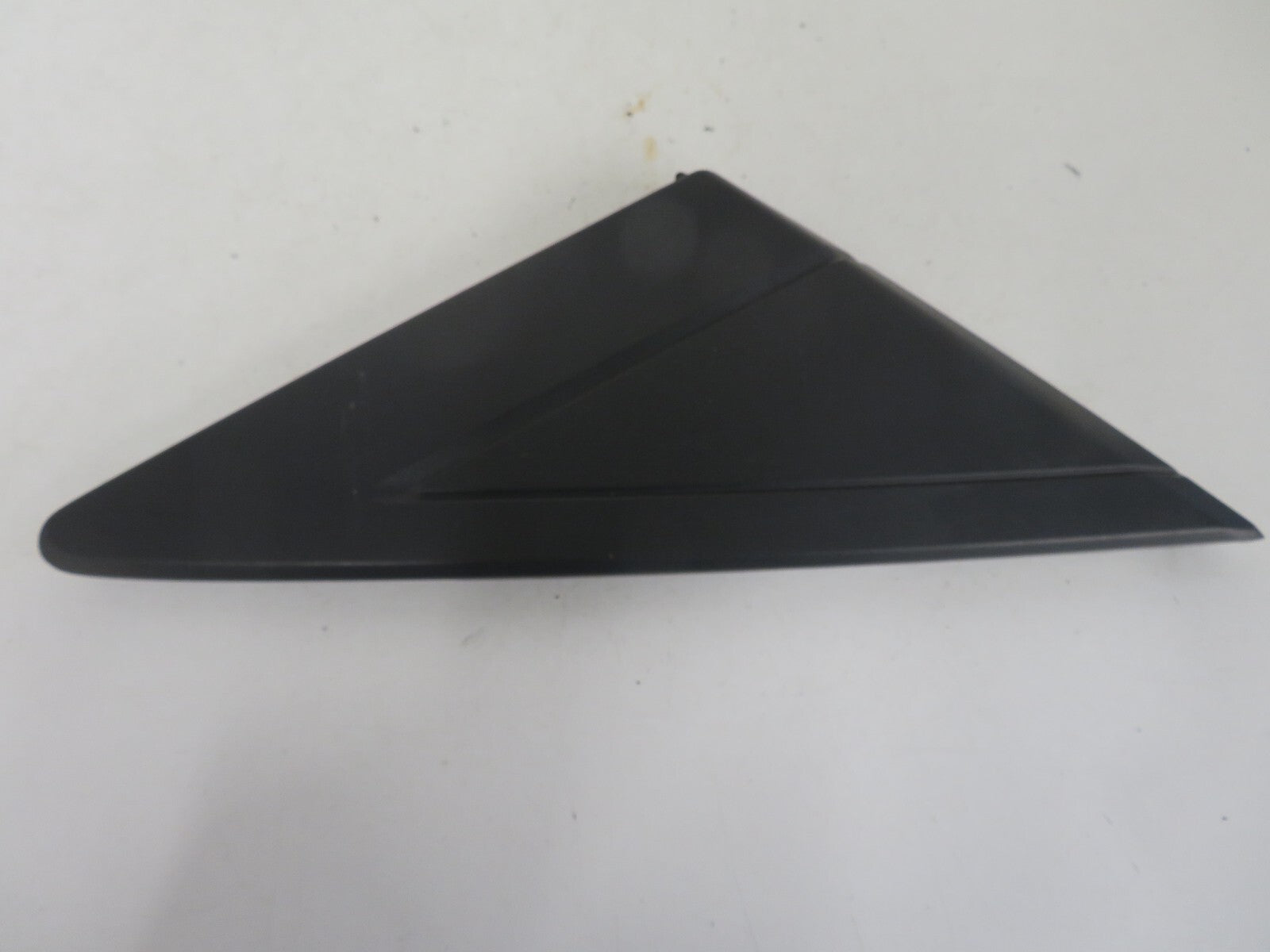 MAZDA 5 MPV OSF QUARTER TRIM 2005-2010 1520-7