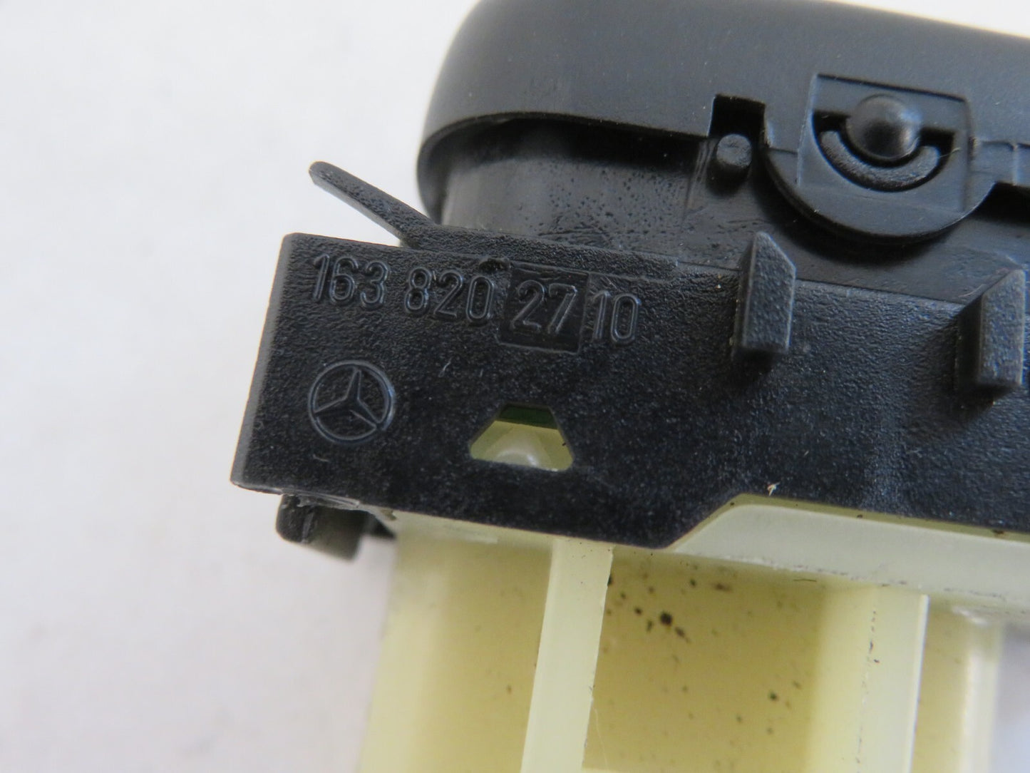 MERCEDES BENZ ML270 W163 ESP SWITCH 1638202710 1998-05 MIX1010-21