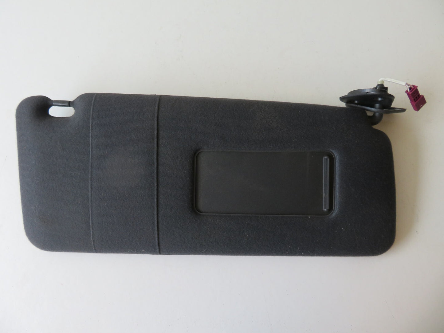 BMW X5 E53 OS DRIVER SUN VISOR 2004-2007 RG04 SA