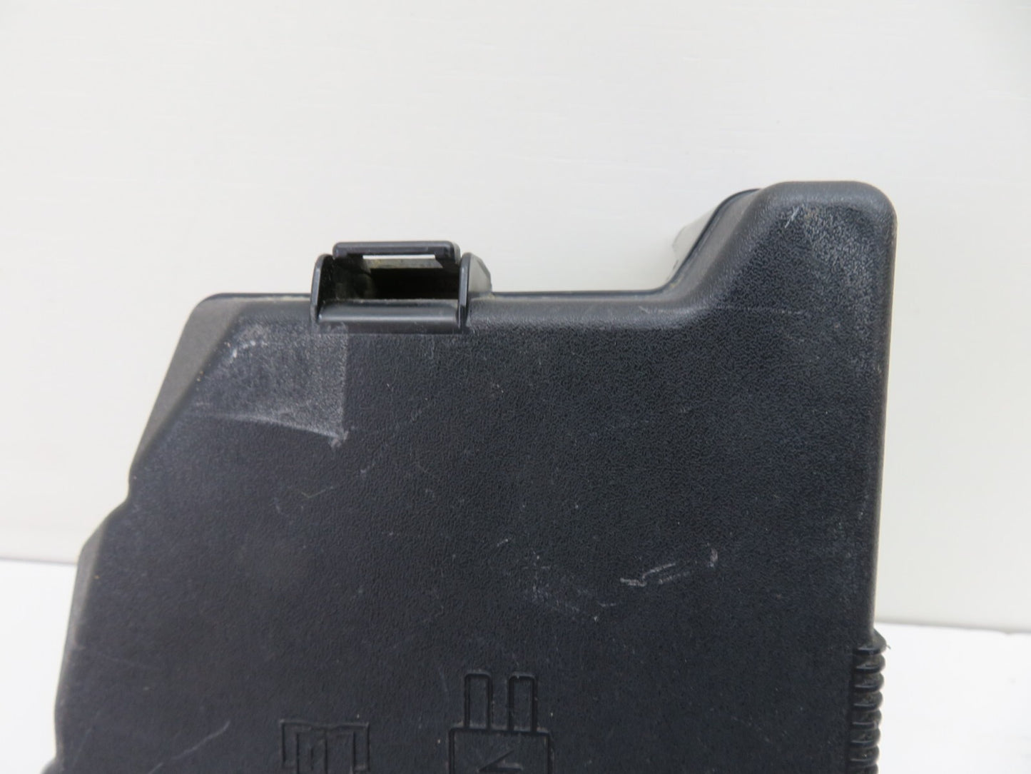 FORD FIESTA MK7 ST180 1.6 ENGINE BAY FUSE BOX COVER 2013-2017