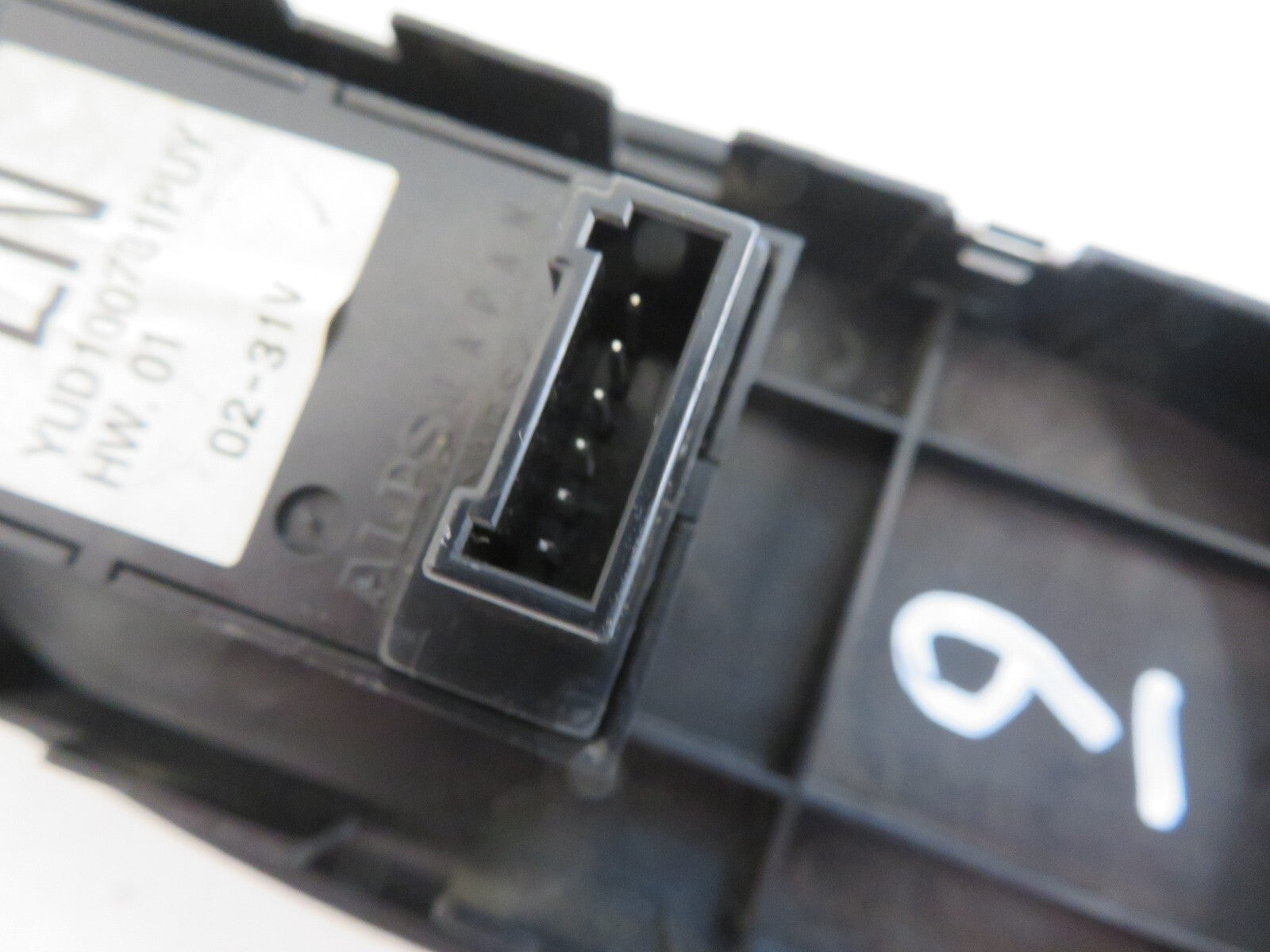 ROVER 75 NS PASSENGER WINDOW SWITCH YUD100731 1999-2005 MIXA1540-9