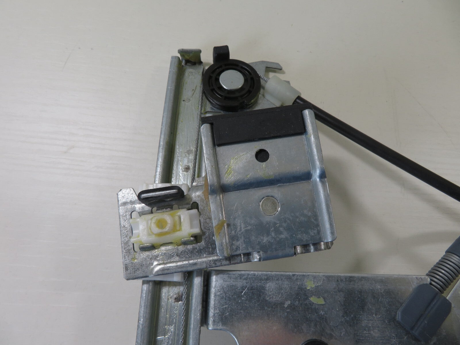 NSF LH PASSENGER WINDOW REGULATOR FOR SKODA OCTAVIA 1997-2005 VALEO 850582