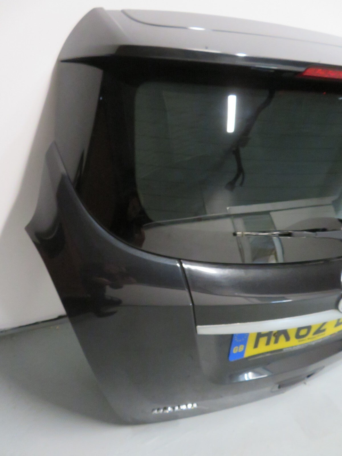 VAUXHALL MOKKA TAILGATE BOOT LID COMPLETE YEARS TO FIT 2012-2016 ONLY