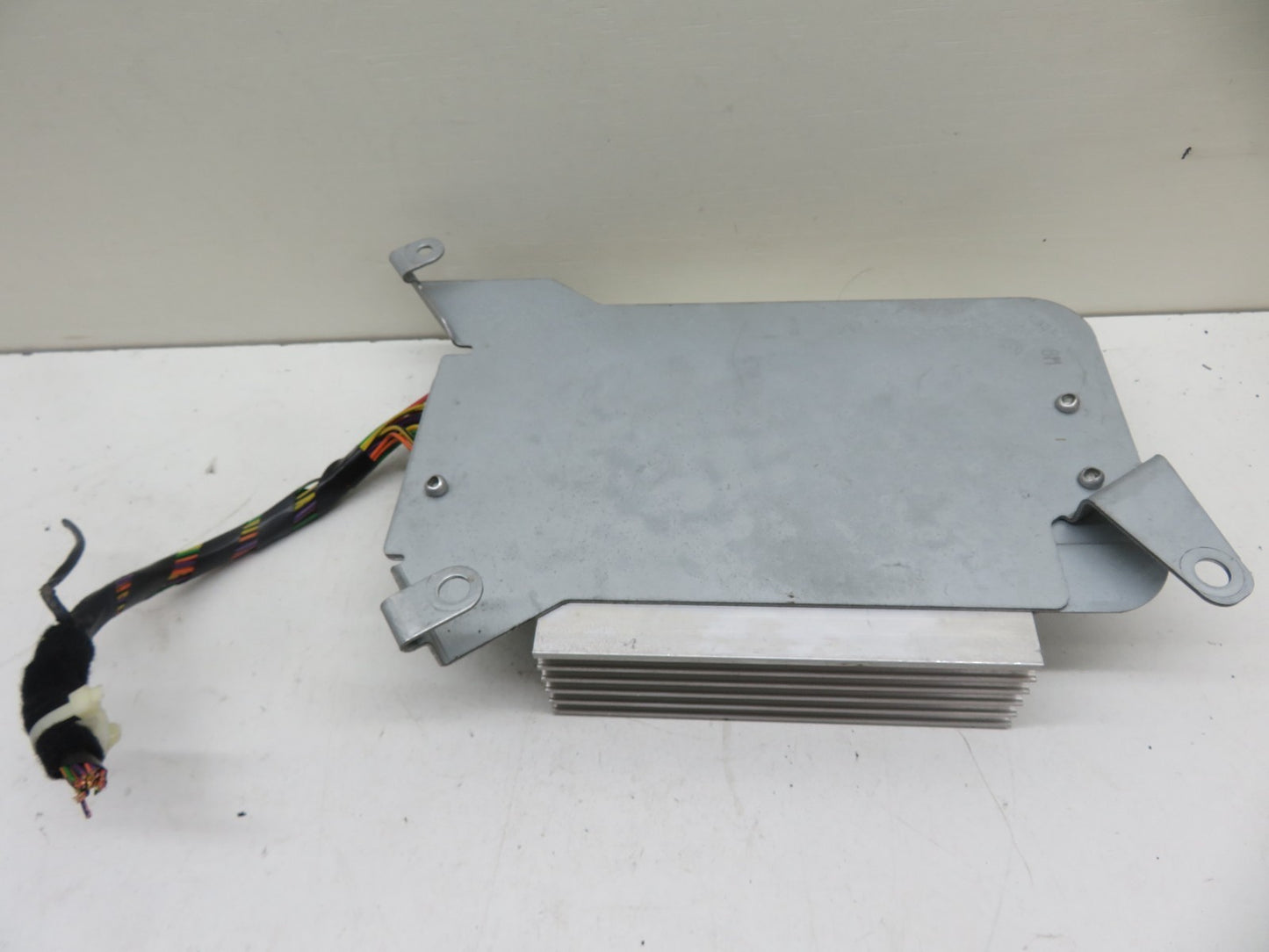 FIAT 500 AUDIO SOUND AMPLIFIER 51814271 2007-2012 1837-9