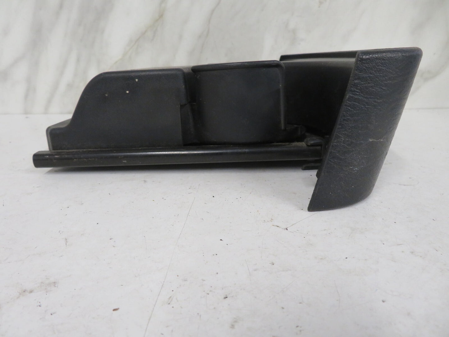 JEEP GRAND CHEROKEE WJ REAR CENTER CUP HOLDERS 1999-2004 1534-3