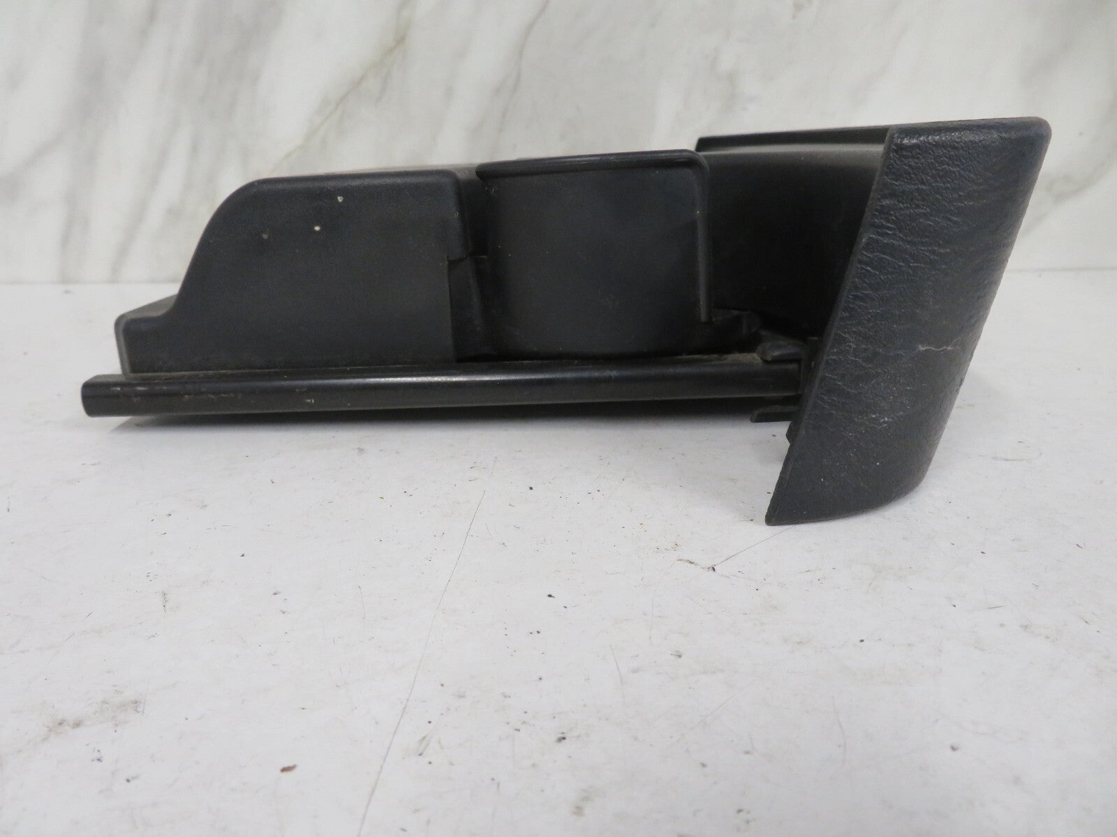 JEEP GRAND CHEROKEE WJ REAR CENTER CUP HOLDERS 1999-2004 1534-3