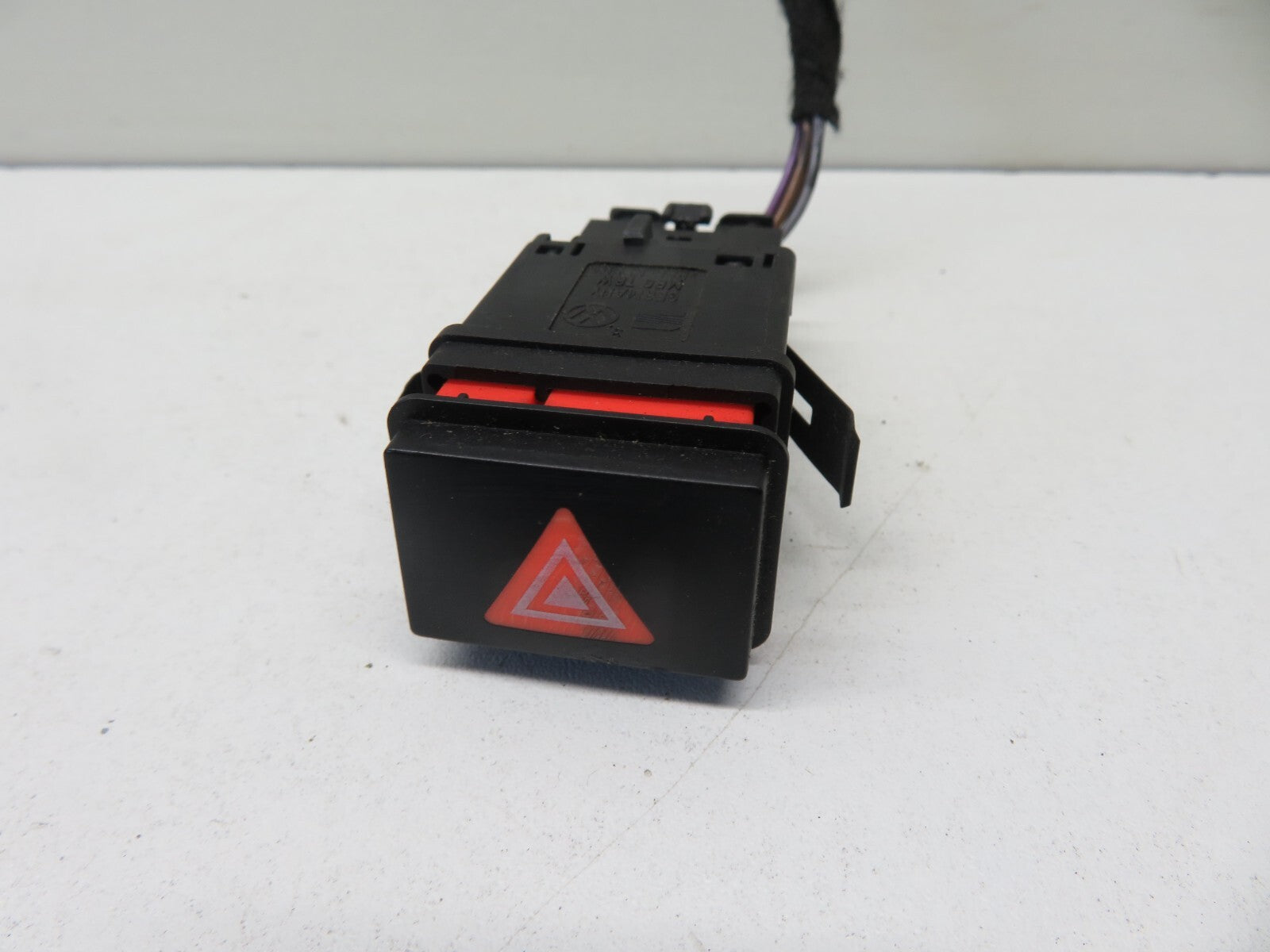 PORSCHE CAYENNE 955 HAZARD SWITCH 7L5953235A 2003-2006 1721-20