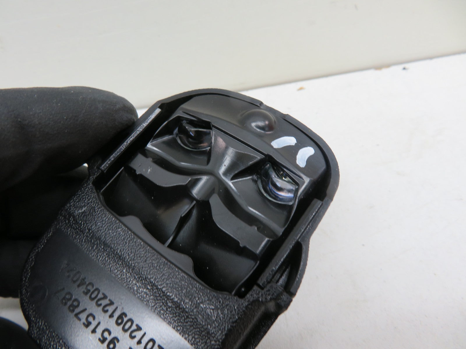 VAUXHALL MOKKA WINDSCREEN RAIN SENSOR GM 95157887 2012-2016 1739-11