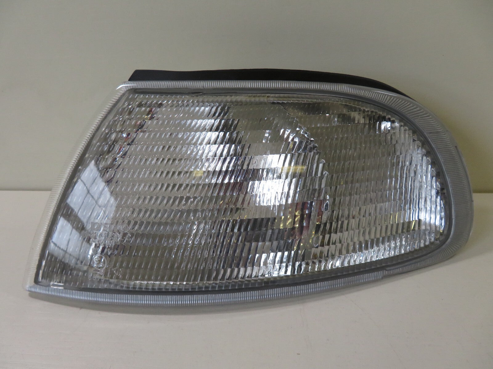 NS PASSENGER LH FRONT INDICATOR LIGHT FOR HONDA ACCORD 217-1533L-UE 1993-1996