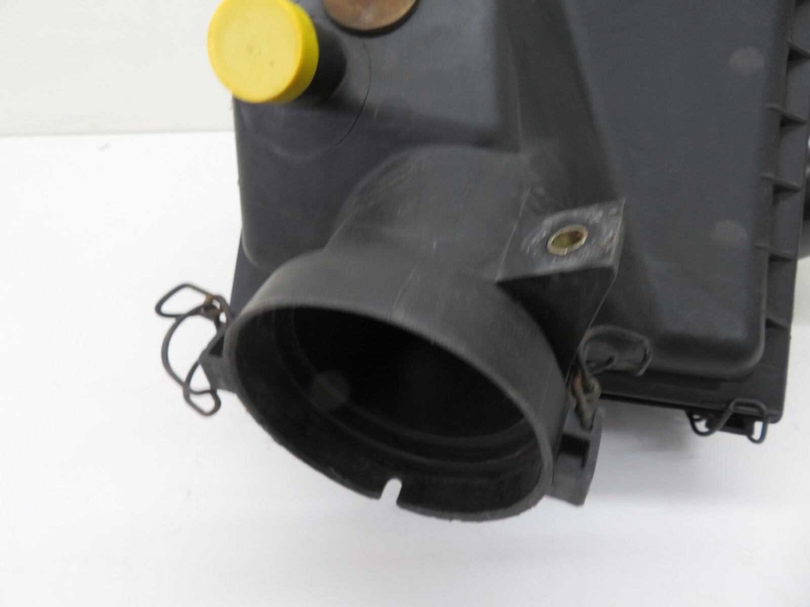 PEUGEOT BIPPER 1.4 DIESEL AIR FILTER BOX (SEE PHOTOS) 2008-2015