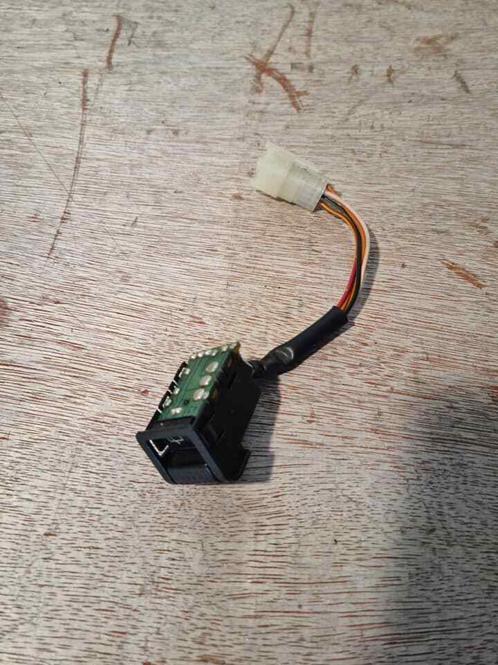 SUZUKI SWIFT GLS REAR WIPER SWITCH 1998-2003 HW02 