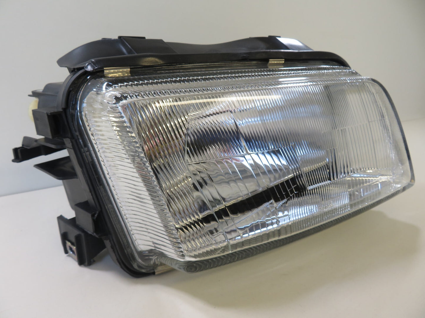 OS DRIVER HEADLIGHT RH AD0174803DJ HAD101-2R00E FITS AUDI A4 1995-1999 #LMS2