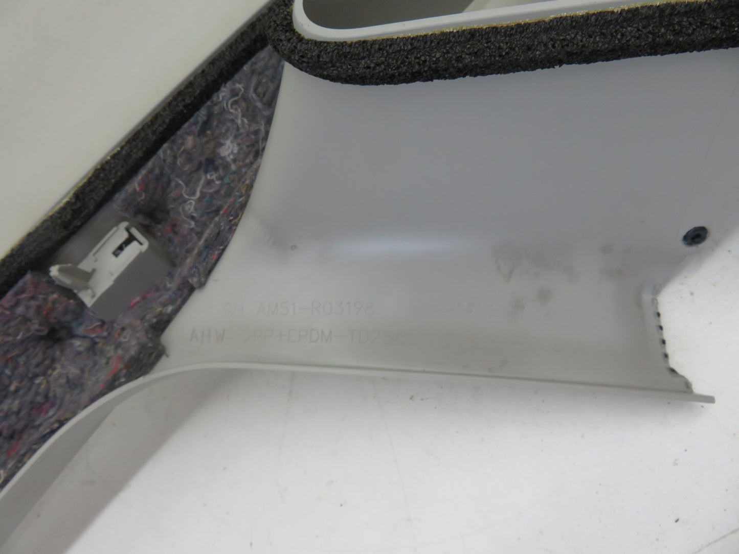 FORD C MAX OS RIGHT DRIVER A PILLAR TRIM 2011-2015