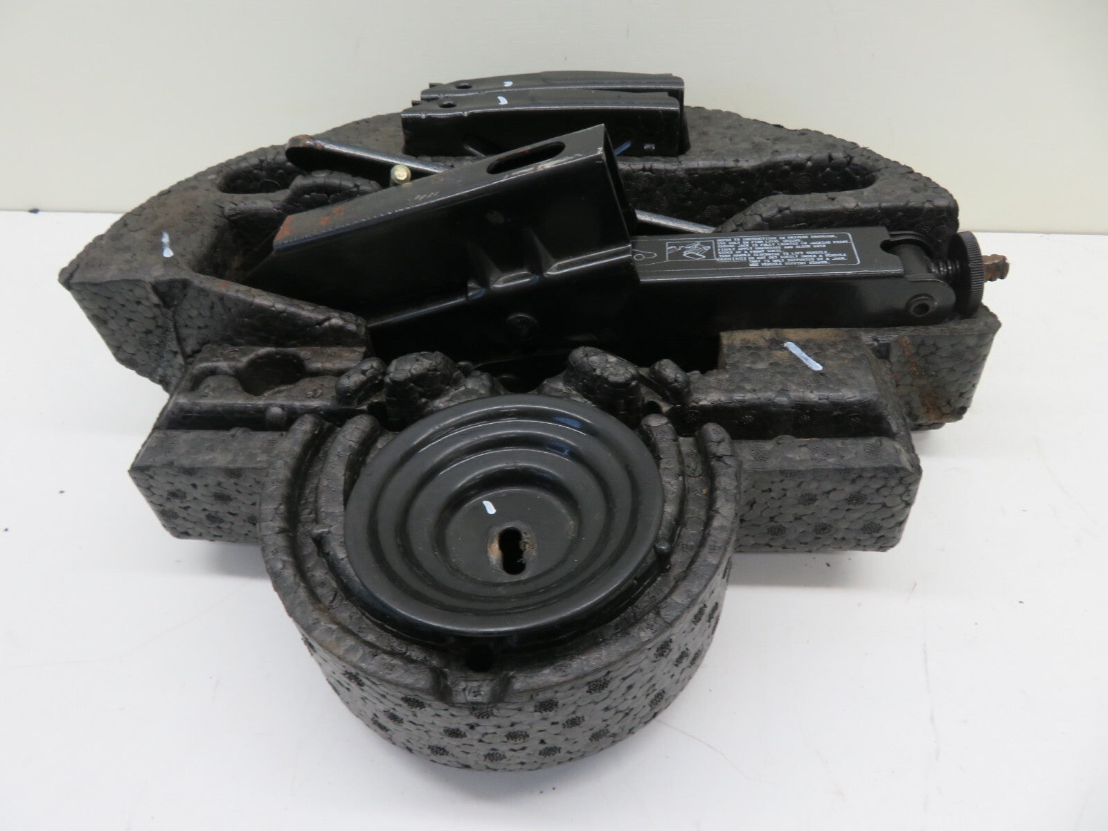 JAGUAR XJR CAR JACK KIT BOOT FOAM 1994-2001 1750-1