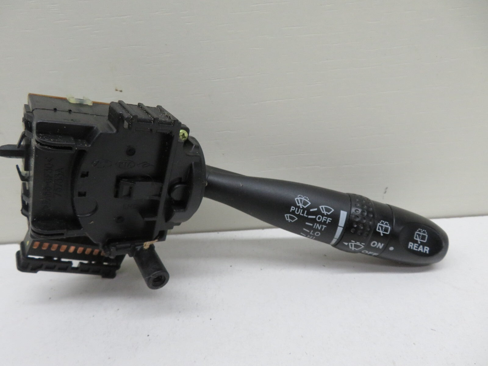 KIA RIO WIPER CONTROL STALK 75733A 2011-2014 #1246-4