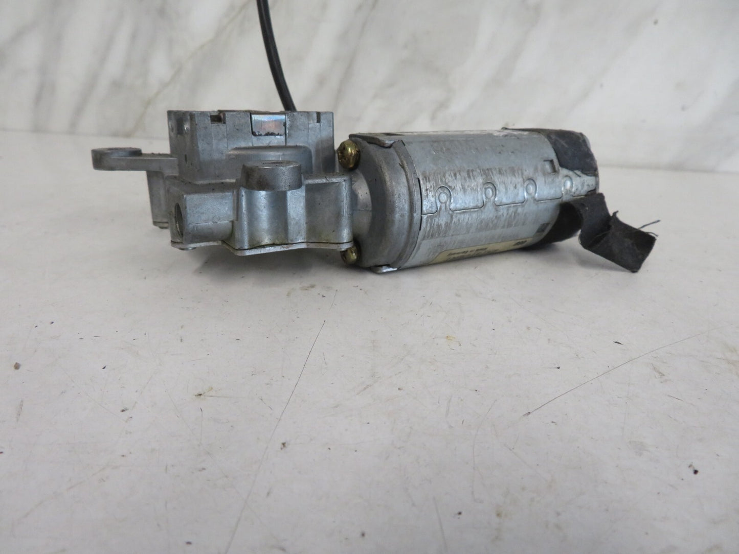 MITSUBISHI CARISMA SUN ROOF MOTOR 404.142  MIX1644-5