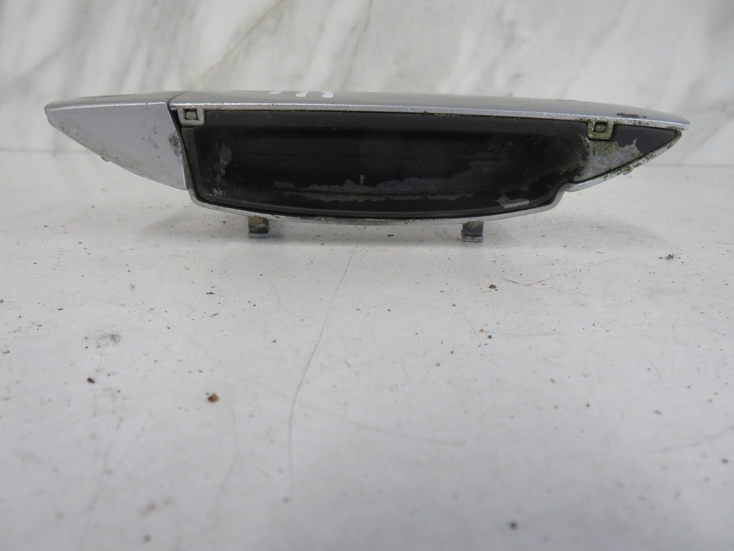 AUDI A8 D2 OS DRIVER SIDE EXTERIOR DOOR HANDLE 1998-2002 A1636-14
