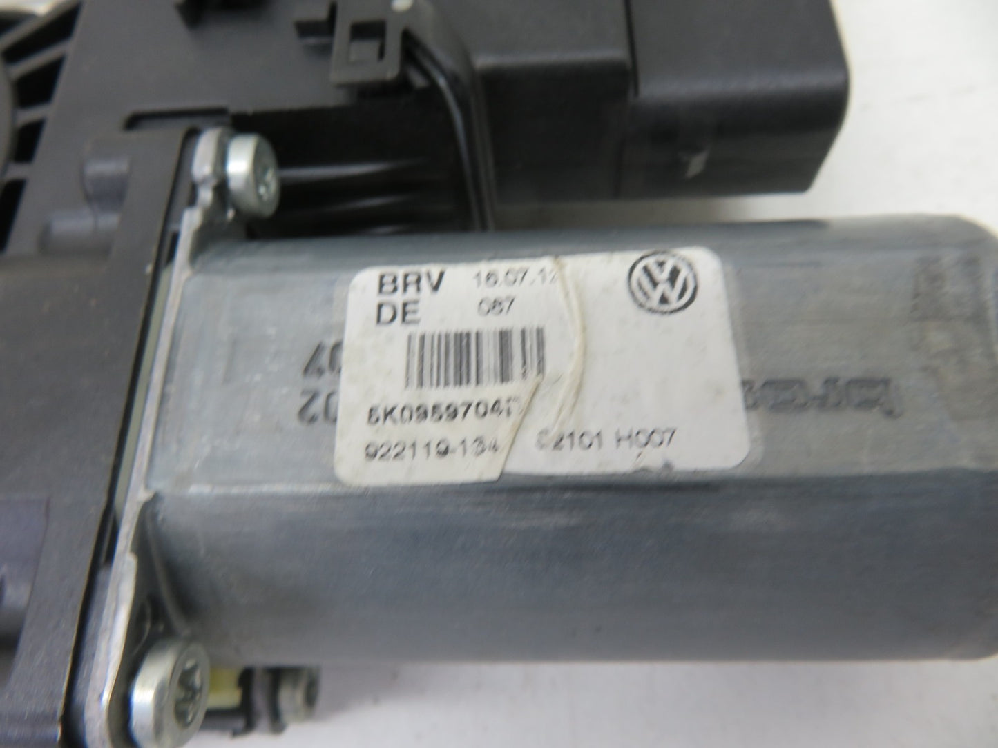 VW GOLF MK6 REAR RIGHT WINDOW MOTOR 5K0959704D 2009-2013 REF-10