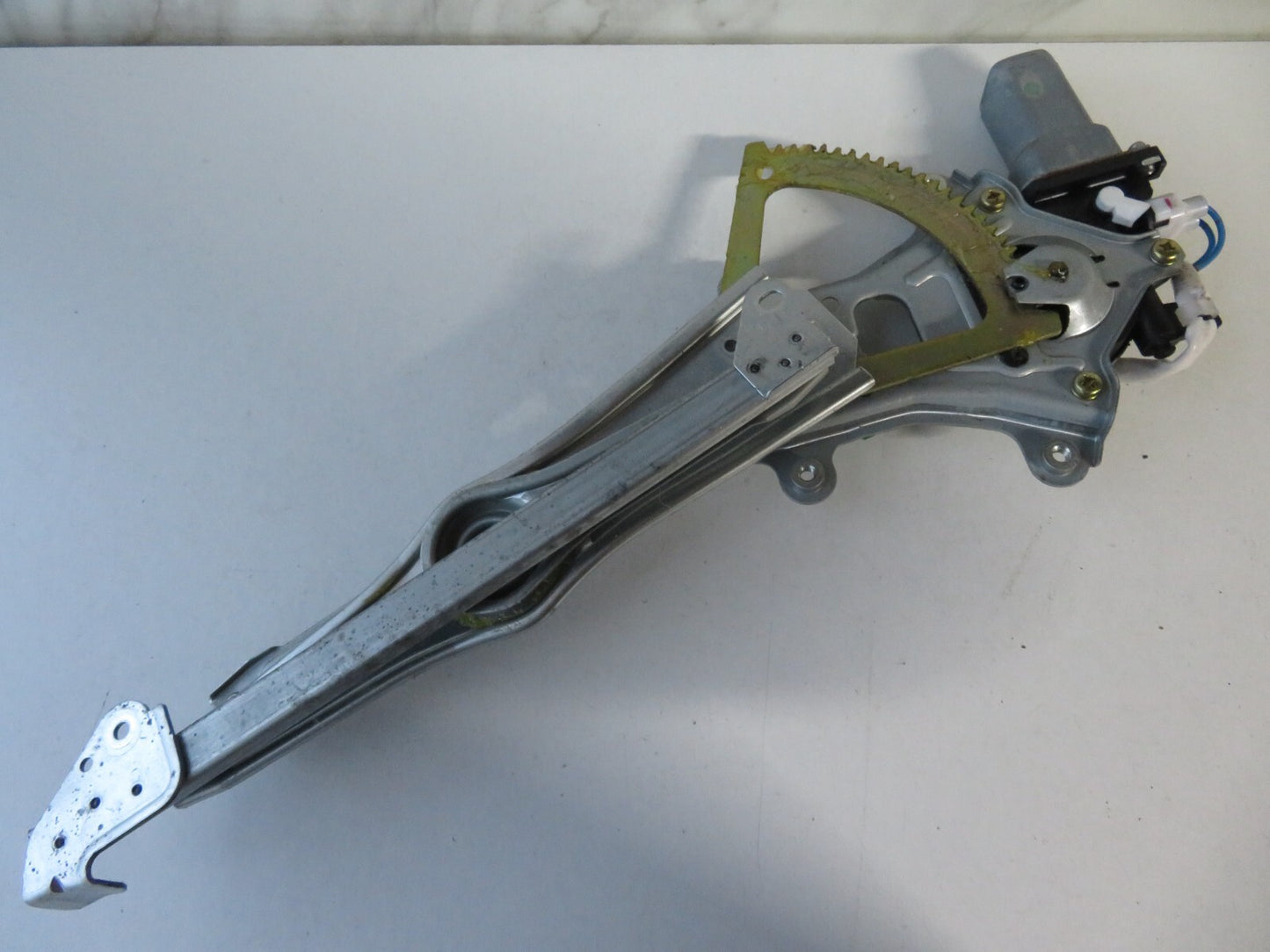 SUBARU LEGACY ESTATE OSR WINDOW REGULATOR MOTOR 2003-2009 AMS1541-2