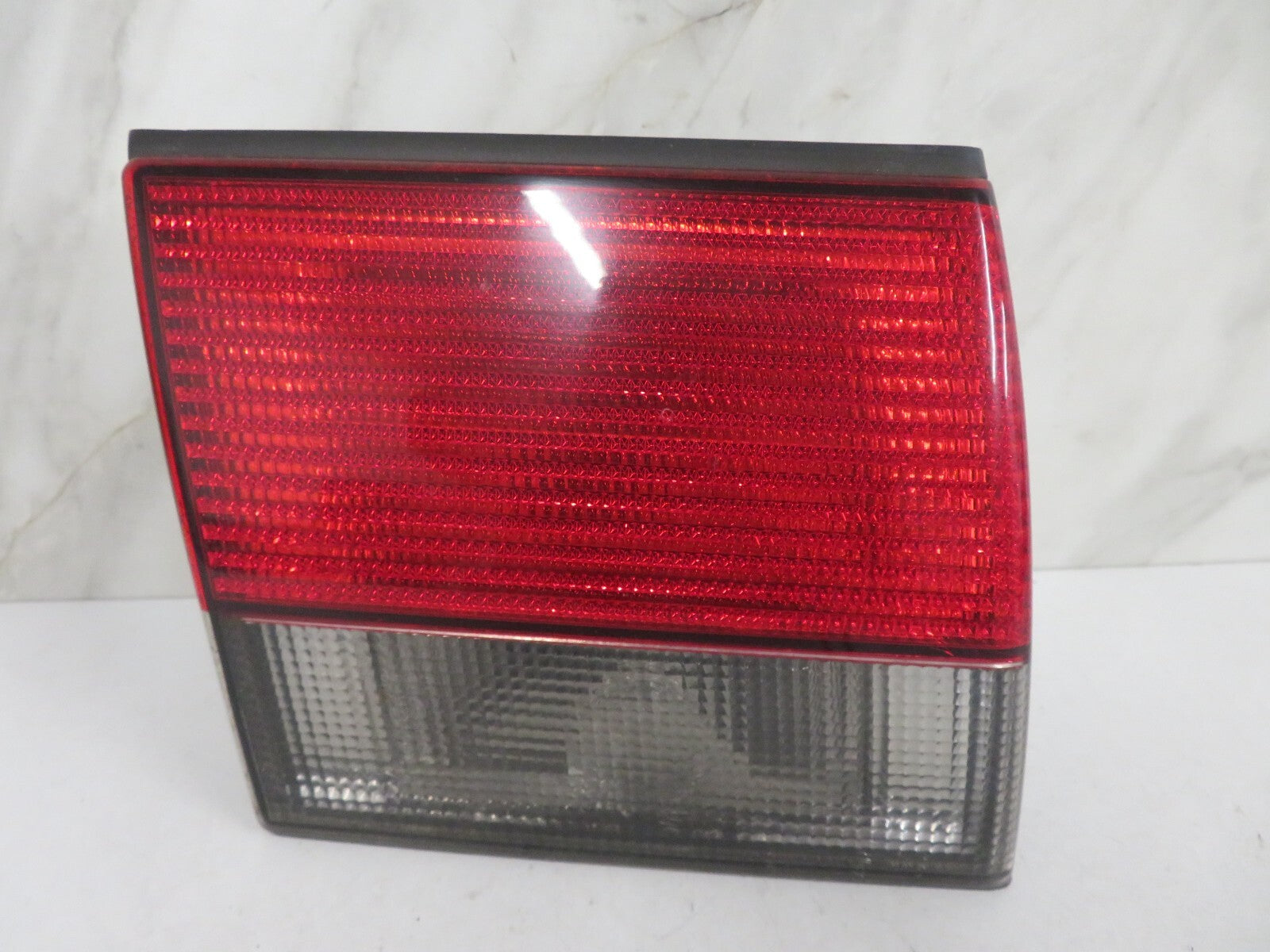 SAAB 93 9-3 NS PASSENGER REAR INNER LIGHT 4831145 1994-2001 1624-4