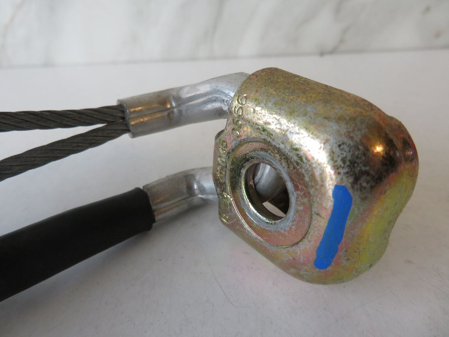 VOLKSWAGEN VW PASSAT B5.5 REAR SEAT BELT BUCKLES 3B0857739C 01-05 AMS1348