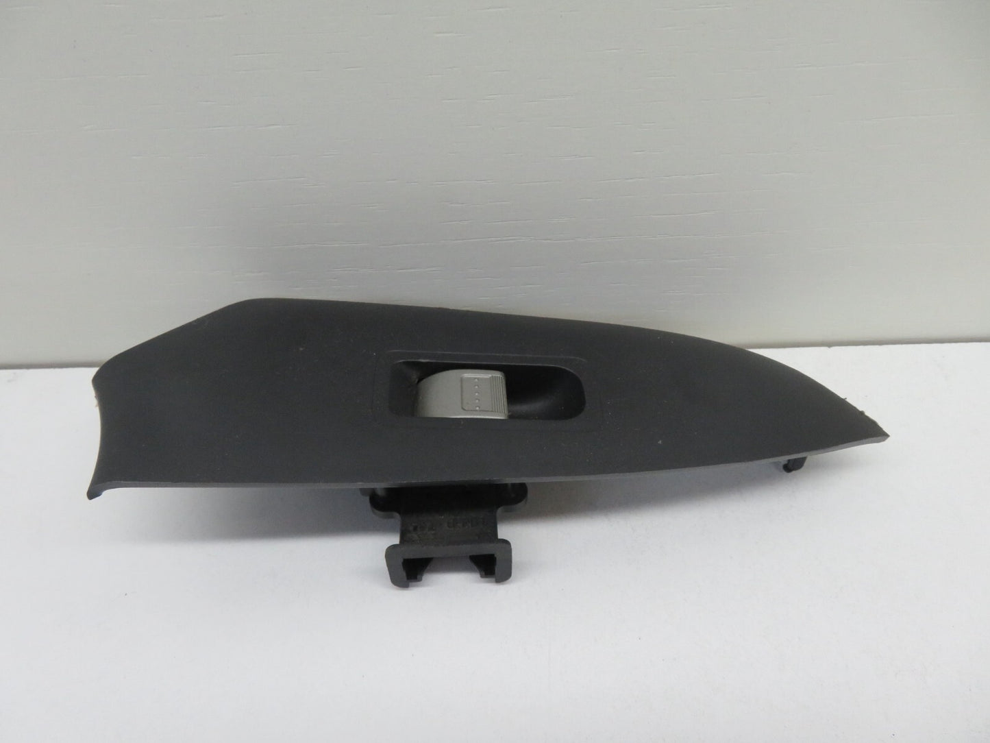 HONDA CRV MK2 OSR RIGHT REAR WINDOW SWITCH 2002-2006 1651-11