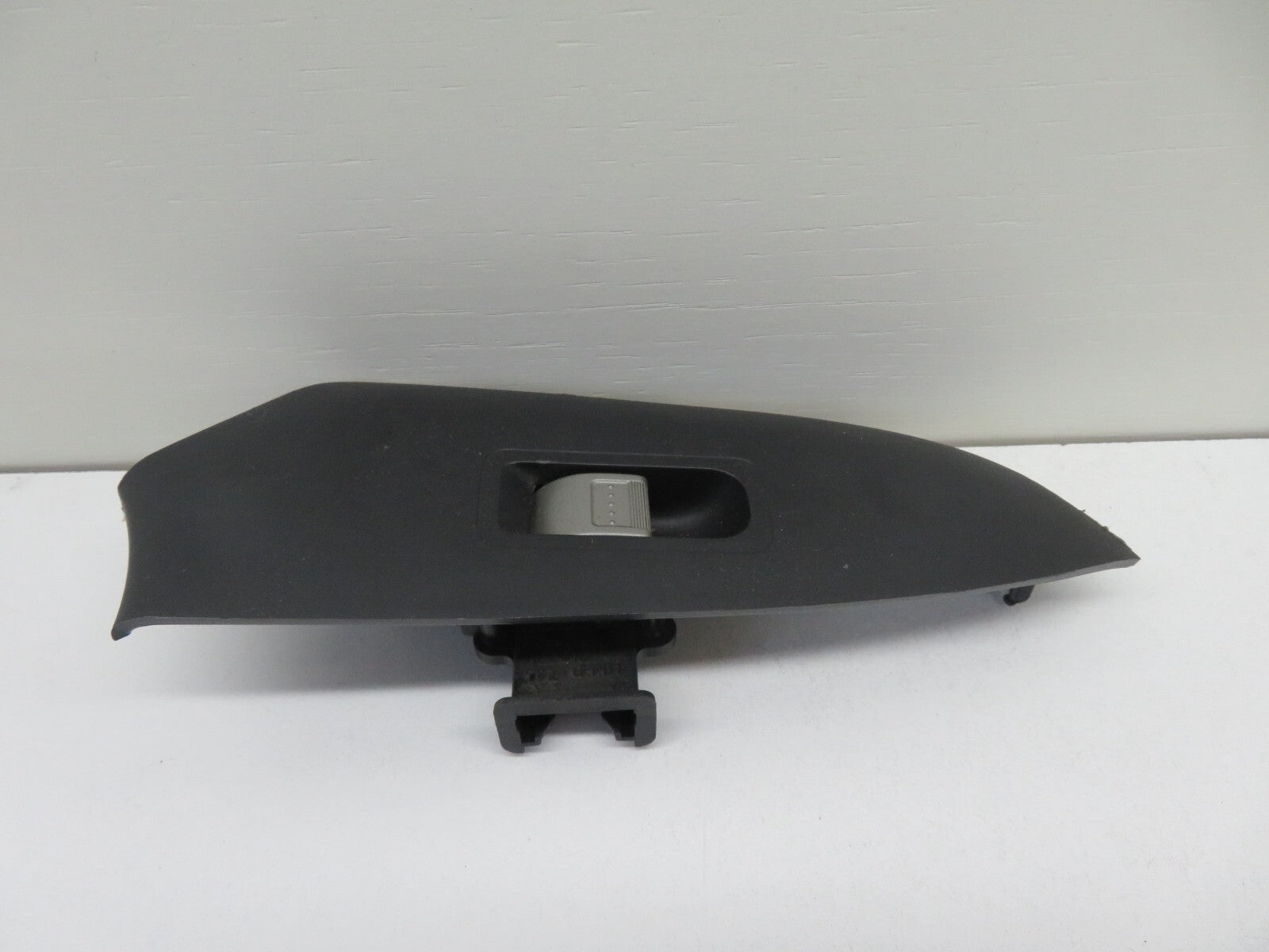 HONDA CRV MK2 OSR RIGHT REAR WINDOW SWITCH 2002-2006 1651-11