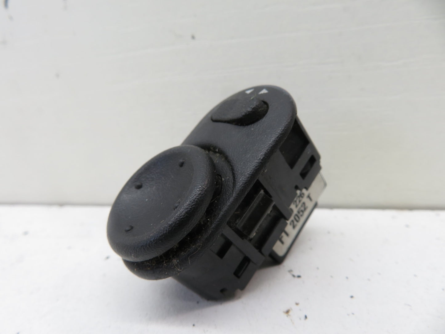 VAUXHALL ZAFIRA A MIRROR CONTROL SWITCH 09226861 ASTRA MERIVA 1999-2005 1353-12
