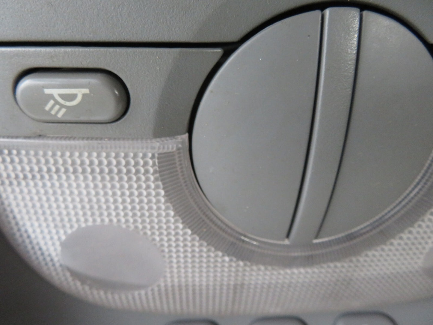 KIA CARENS INTERIOR ROOF LIGHT 92800-3E0 2002-2006 A1607-1