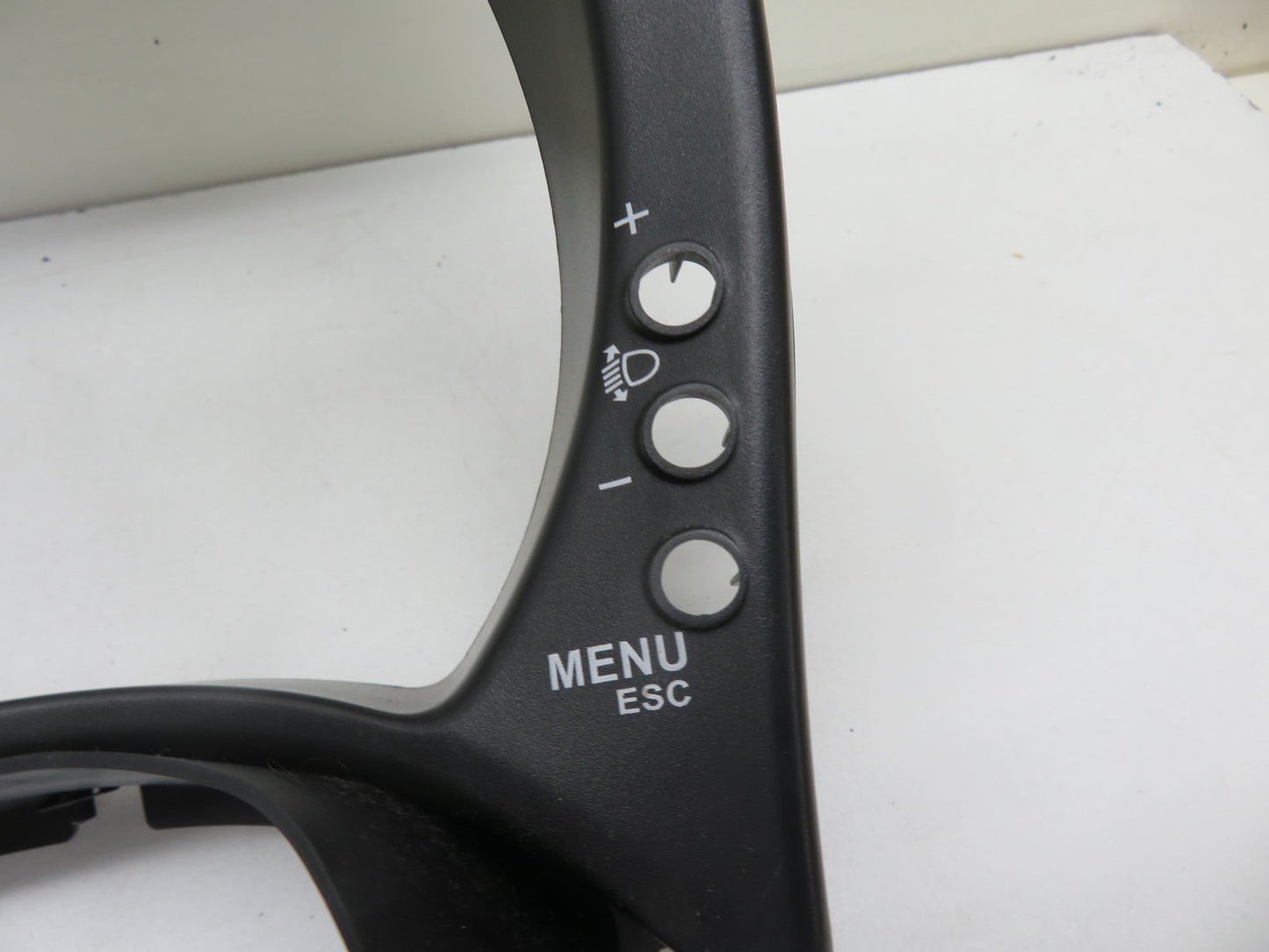 FIAT 500 INSTRUMENT SPEEDO CLUSTER SURROUND TRIM 2010-2013 1609-10