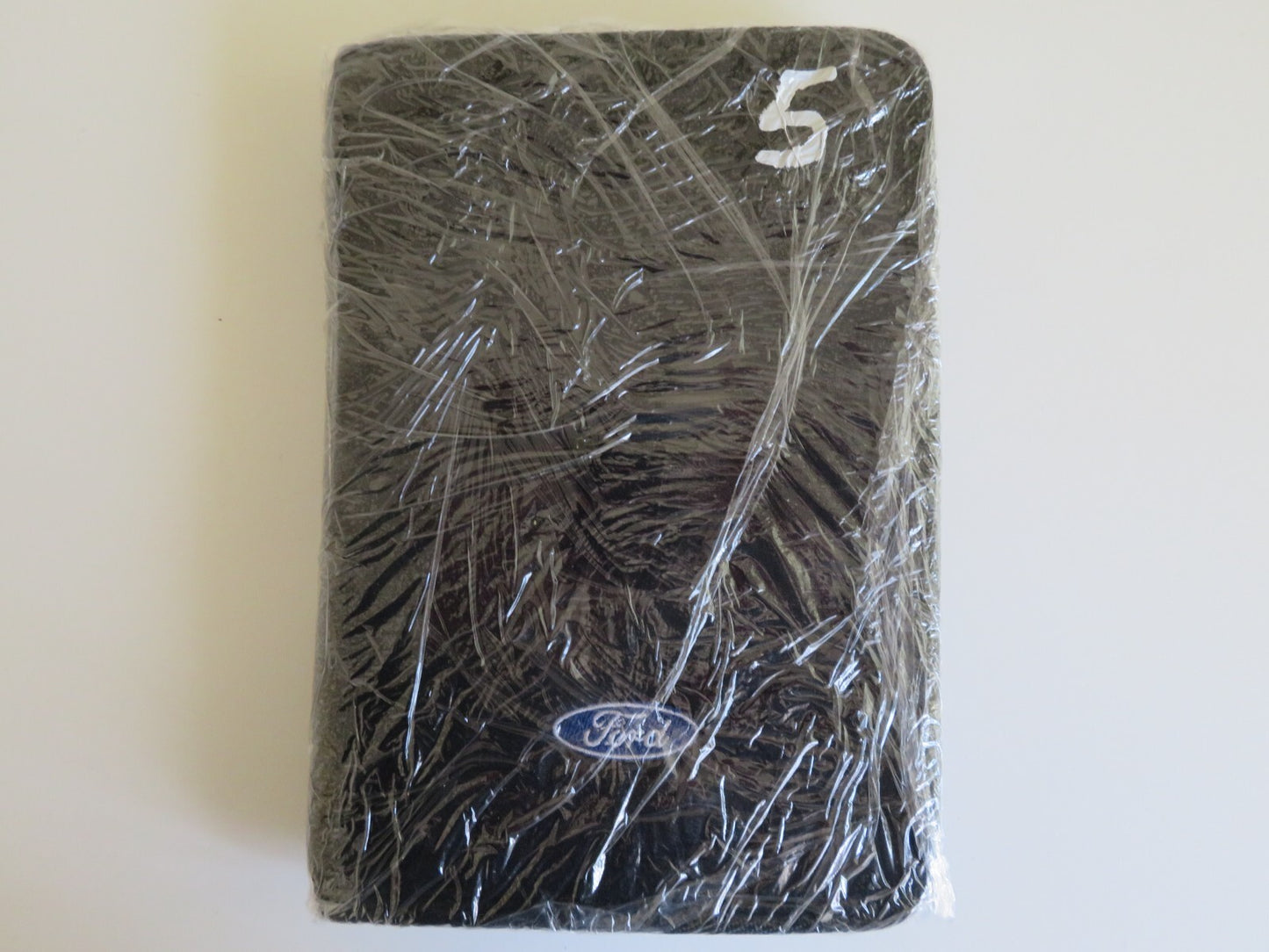 FORD KA OWNERS MANUAL WITH FOLDER 2002-2008 HM2-6