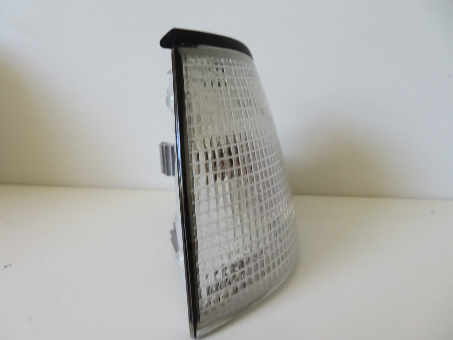 NS PASSENGER FRONT INDICATOR LIGHT FOR BMW E36 COUPE 444-1505L-WE-C 1991-1998