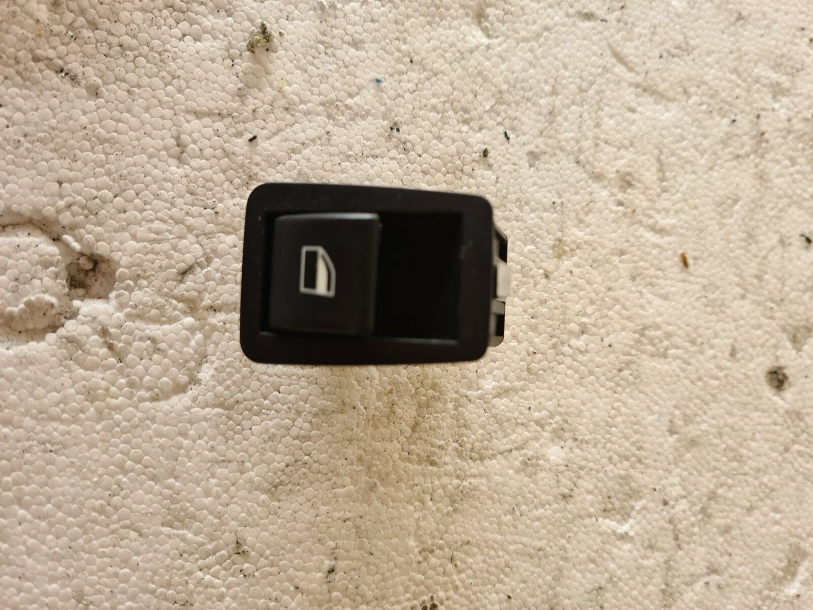 BMW E46 WINDOW SWITCH 1999-2005 A20-2