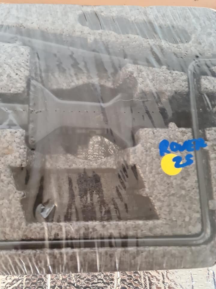 ROVER 25 MG ZR CAR JACK KIT NOT OPENED STILL SEALED 1999-2005