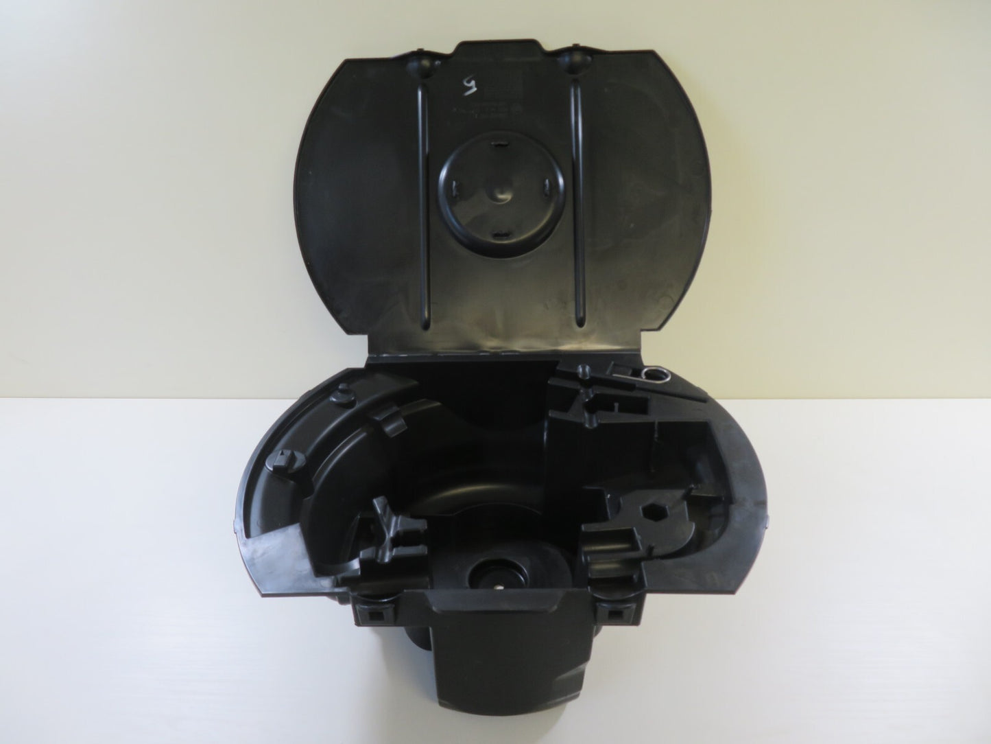 SKODA FABIA MK1 CAR JACK TOOL KIT STORAGE BOX 6Q0012115E 1999-2004 1752-5