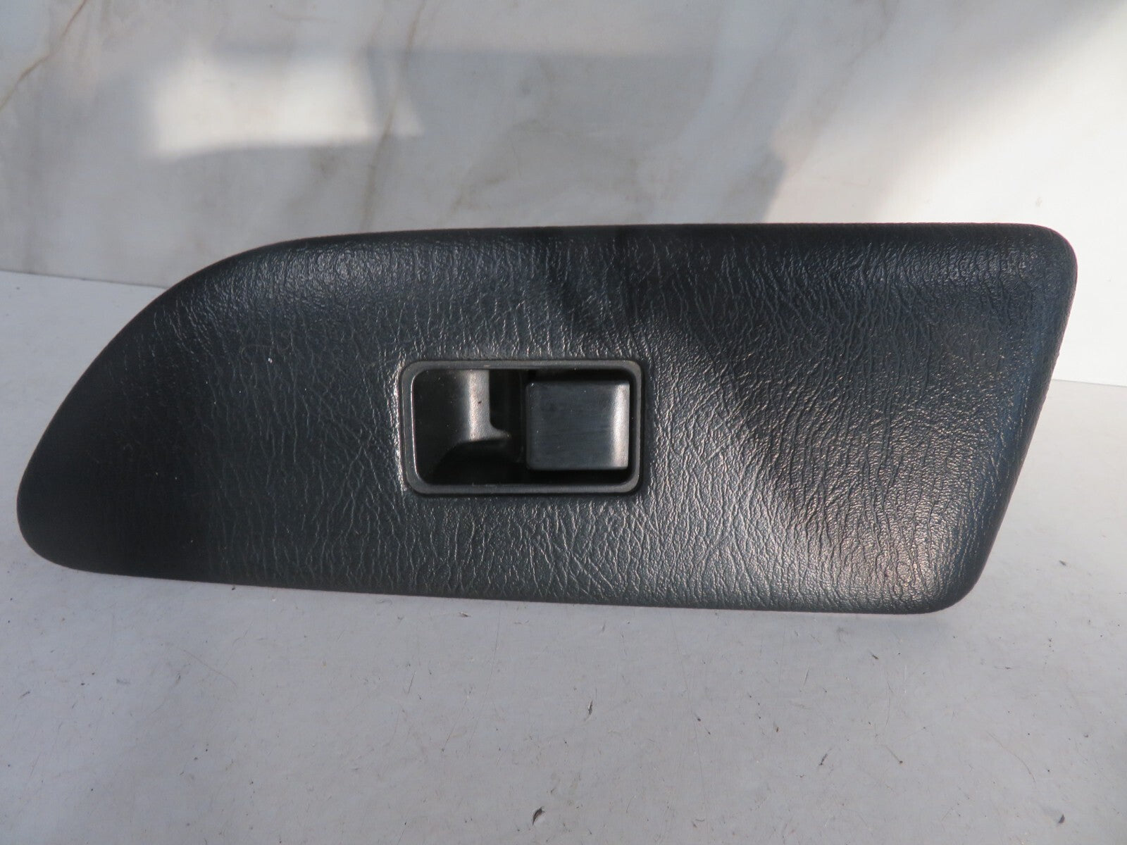 NISSAN ALMERA NS PASSENGER WINDOW SWITCHES 1998-2000 1624-4