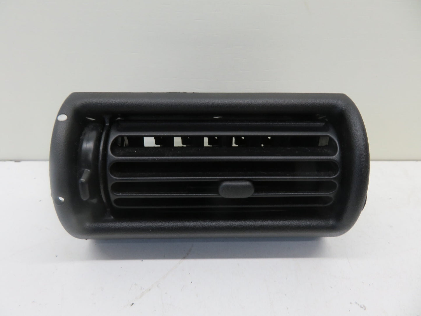LAND ROVER FREELANDER 1 DASHBOARD AIR VENT 2004-2006 1734-7