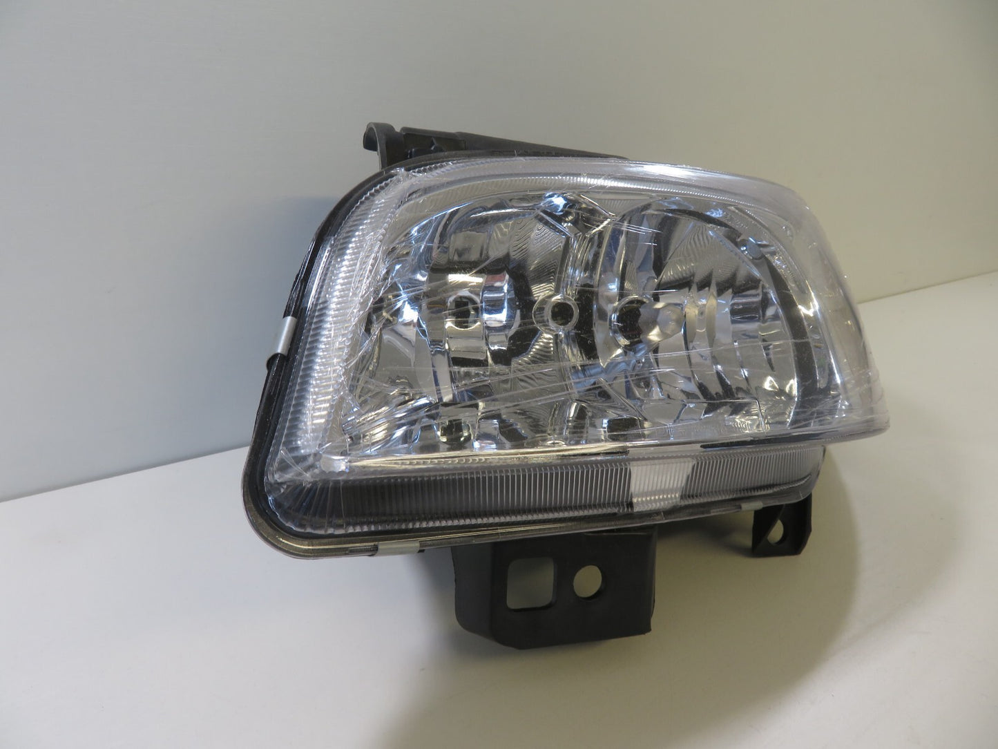 DEPO NS LH PASSENGER HEADLIGHT 445-1110L-RD-EM FITS SEAT IBIZA 1999-2002 LM53