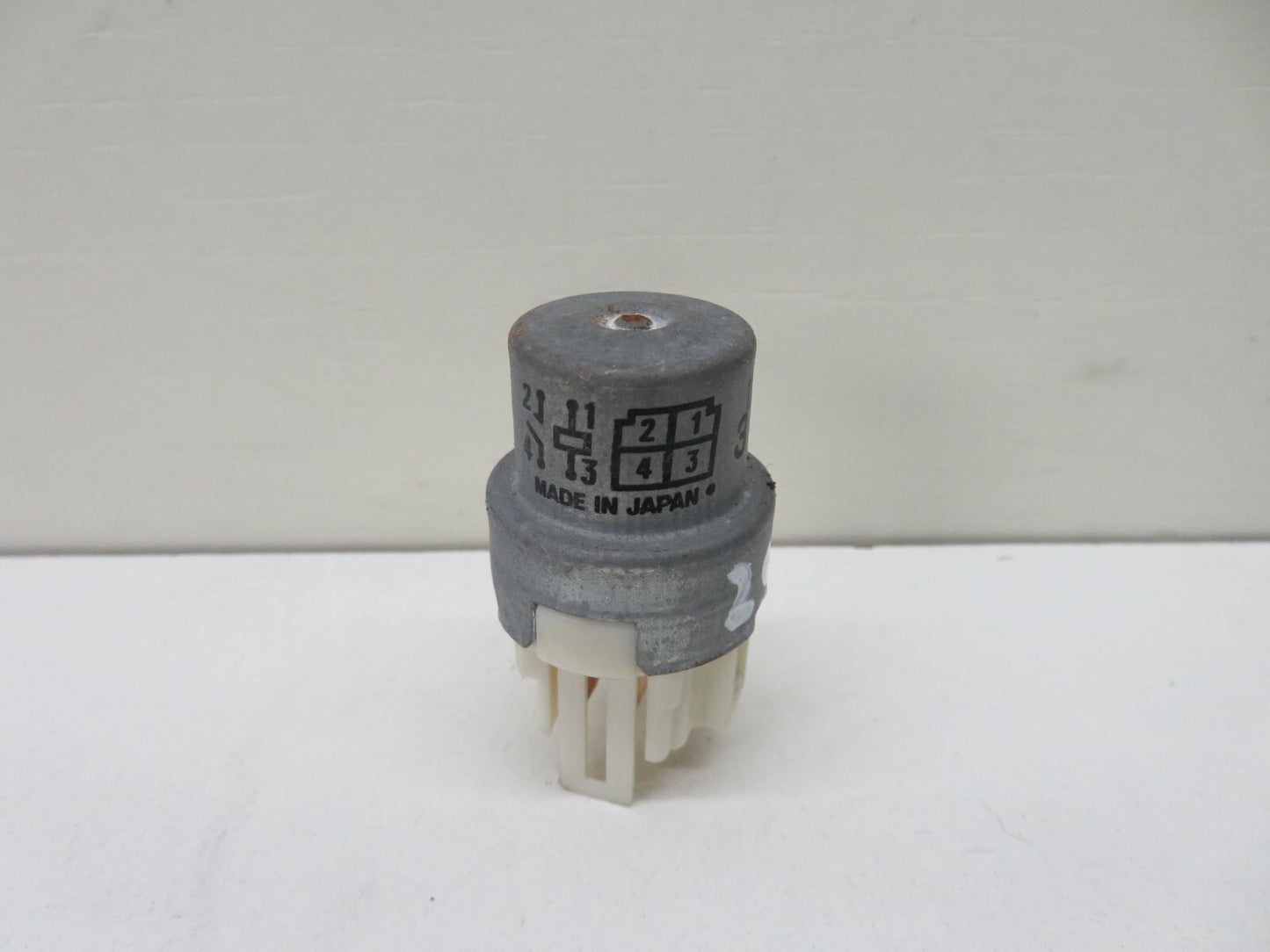 TOYOTA LEXUS SOARER RELAY 90987-02004 1991-1999 1503-29