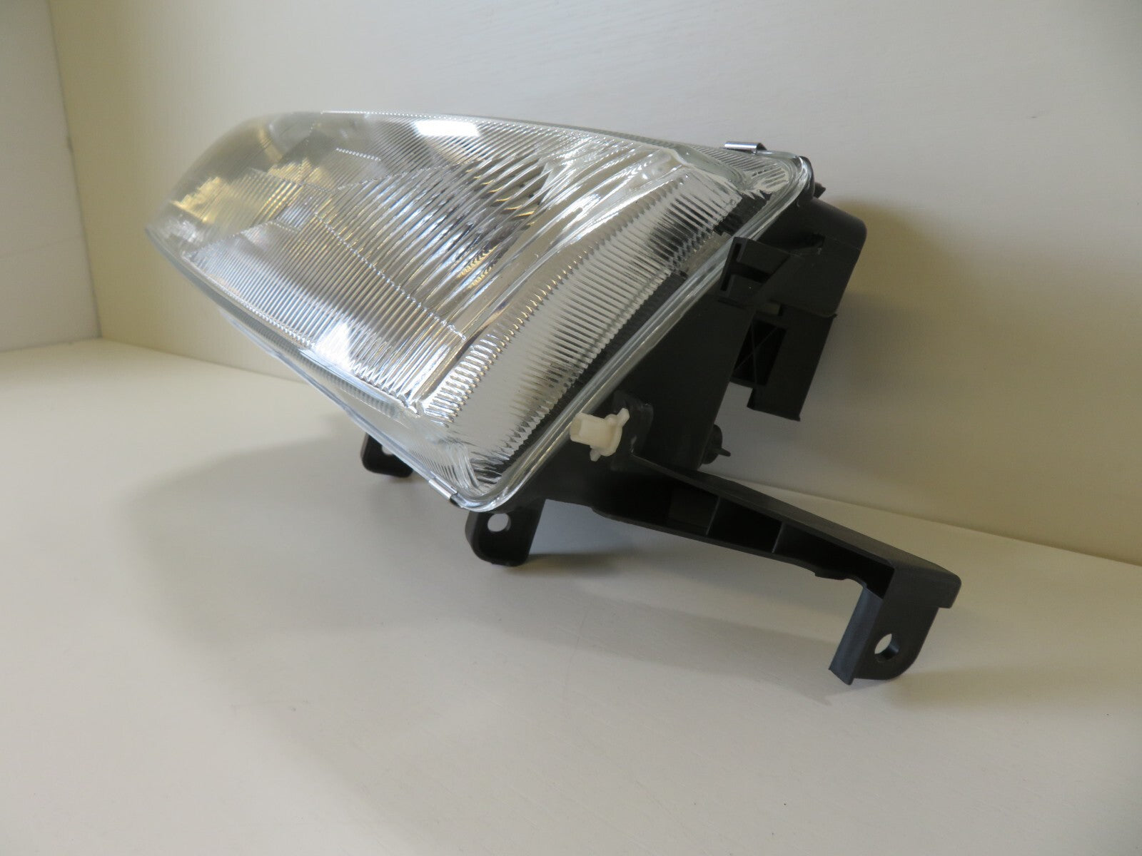 NS PASSENGER HEADLIGHT DEPO 20-5460-08-2B FITS HONDA ACCORD 1992-1995 #LMS1