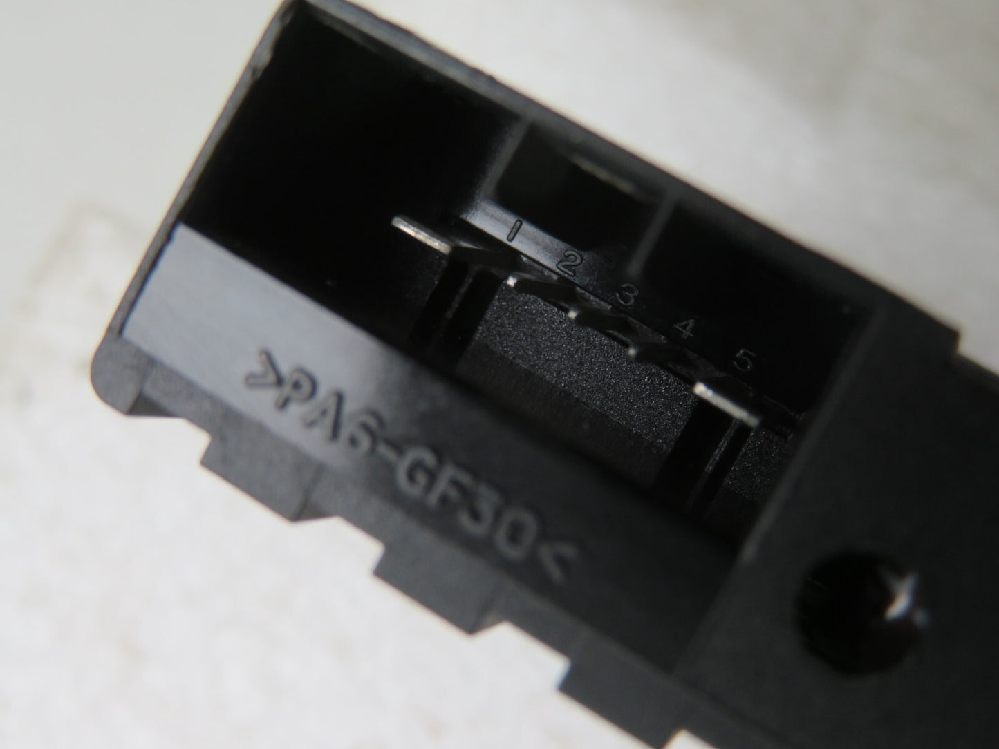 ROVER 75 HEATED SEAT SWITCH YUG101980 1999-2005 A1122-16