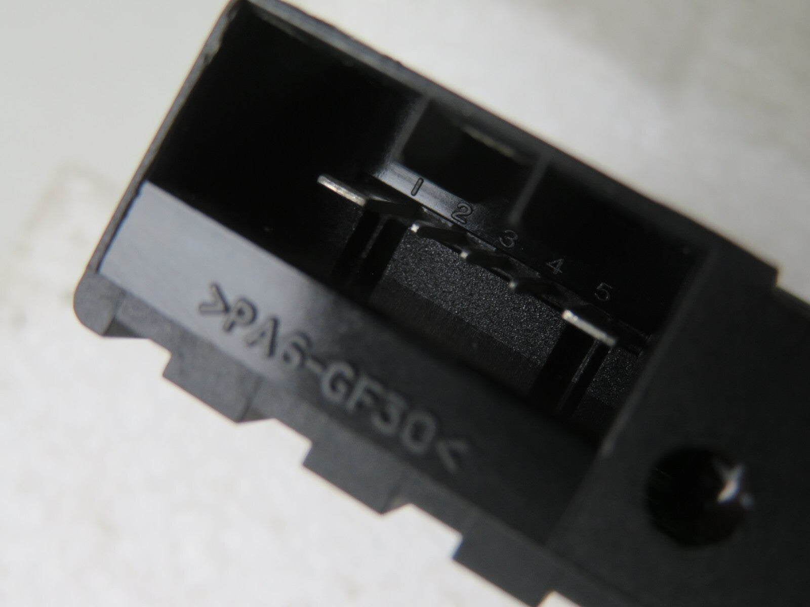 ROVER 75 HEATED SEAT SWITCH YUG101980 1999-2005 A1122-16