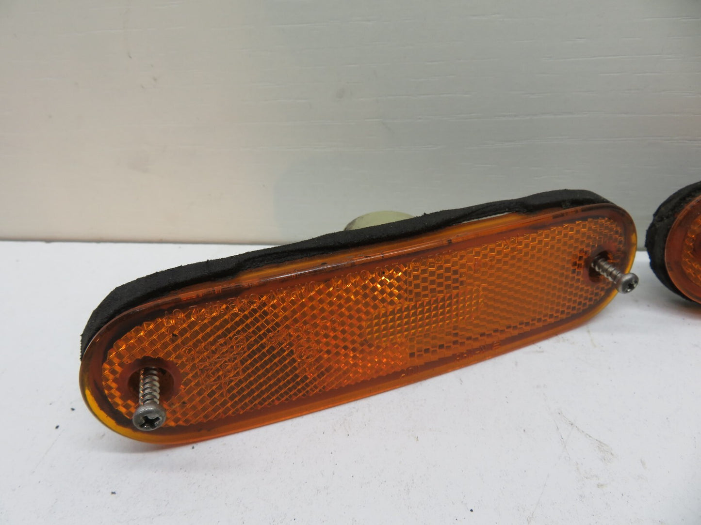 MAZDA MX5 MK1 FRONT BUMPER REFLECTORS PAIR 1989-1998 #2100-14