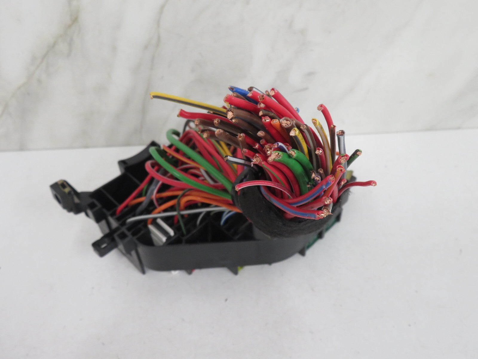 SAAB 93 9-3 INTERIOR FUSE BOX 4736948 1998-2002 SB15