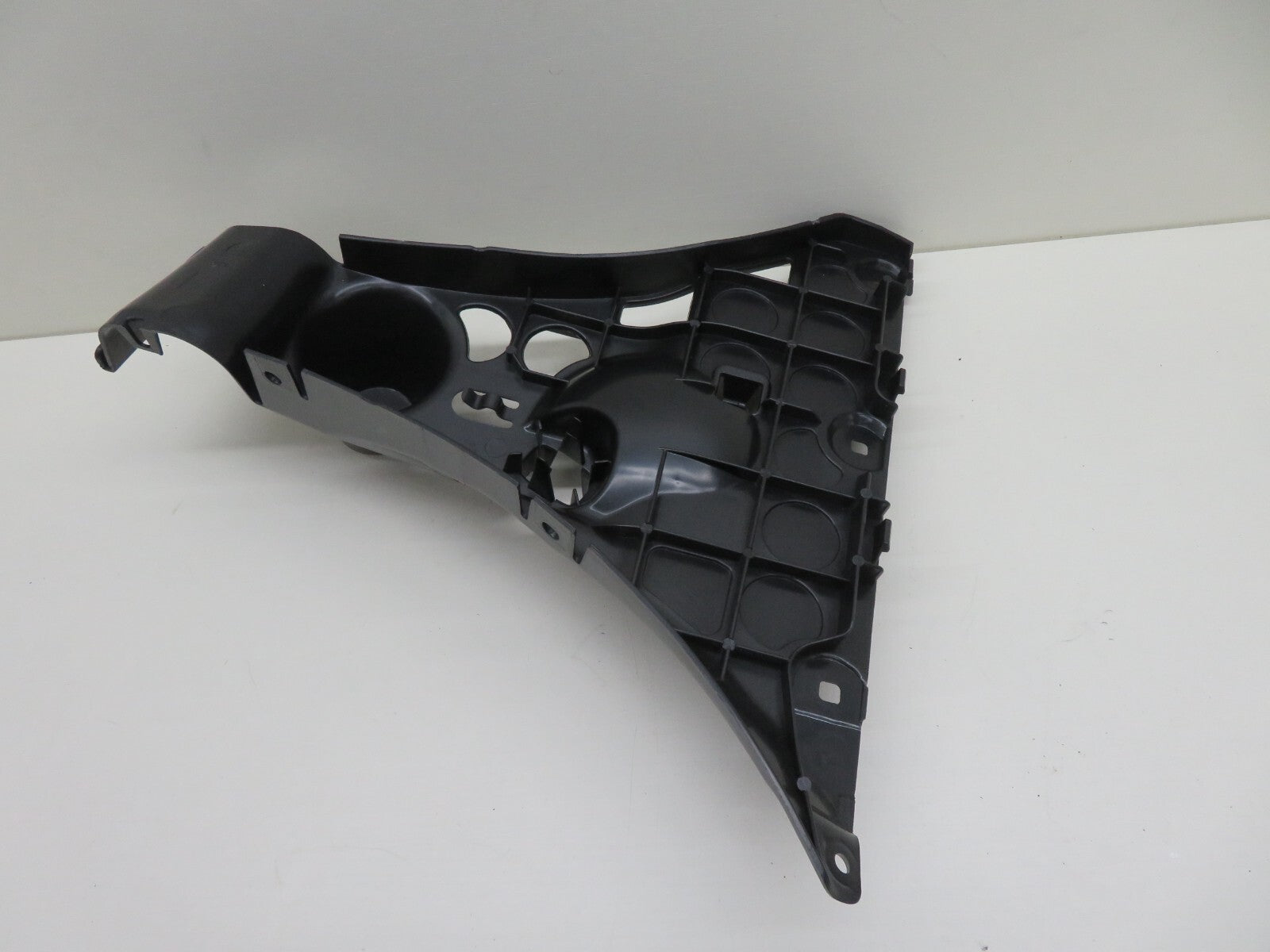 OSR RIGHT REAR BUMPER BRACKET FOR BMW E60 BM0461053 2002-2010