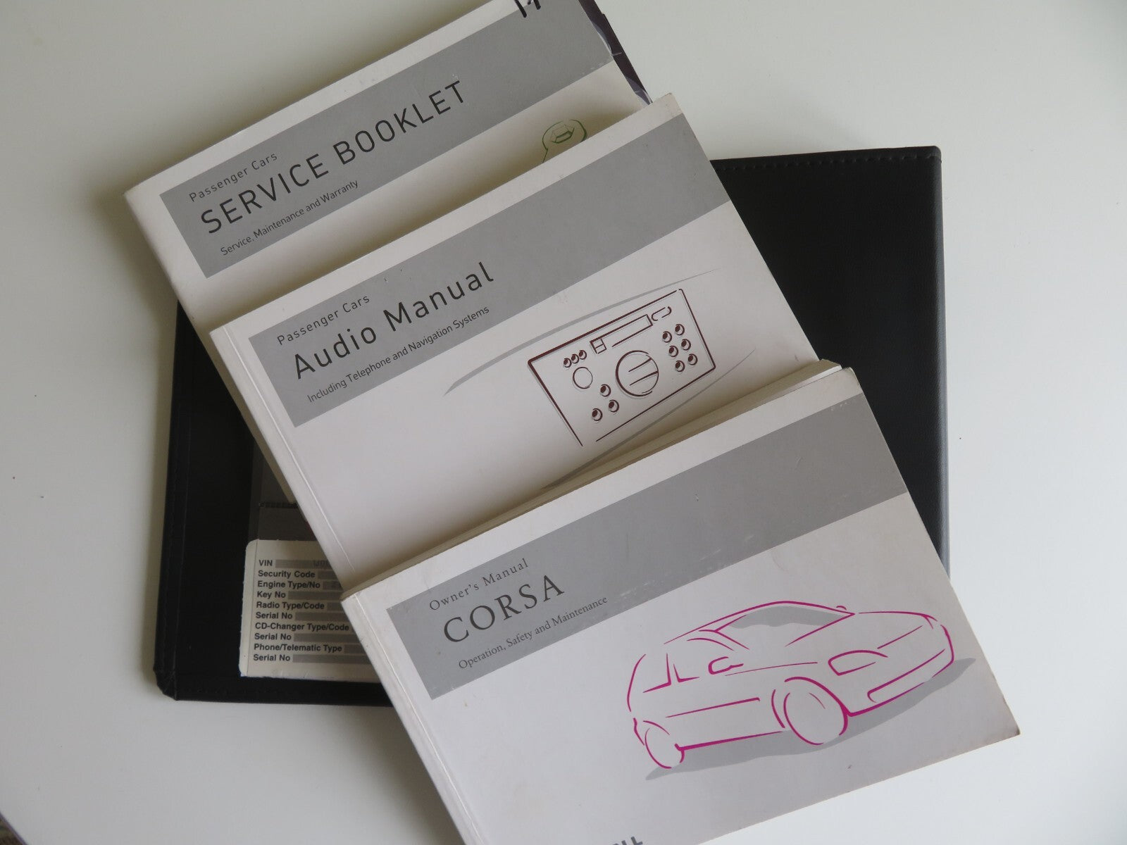 VAUXHALL CORSA C OWNERS MANUAL WITH FOLDER 2000-2006 HM4-4