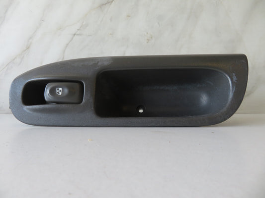 RENAULT SCENIC MK1 NS PASSENGER SIDE WINDOW SWITCH 7700431172 1996-2003 AMS1351