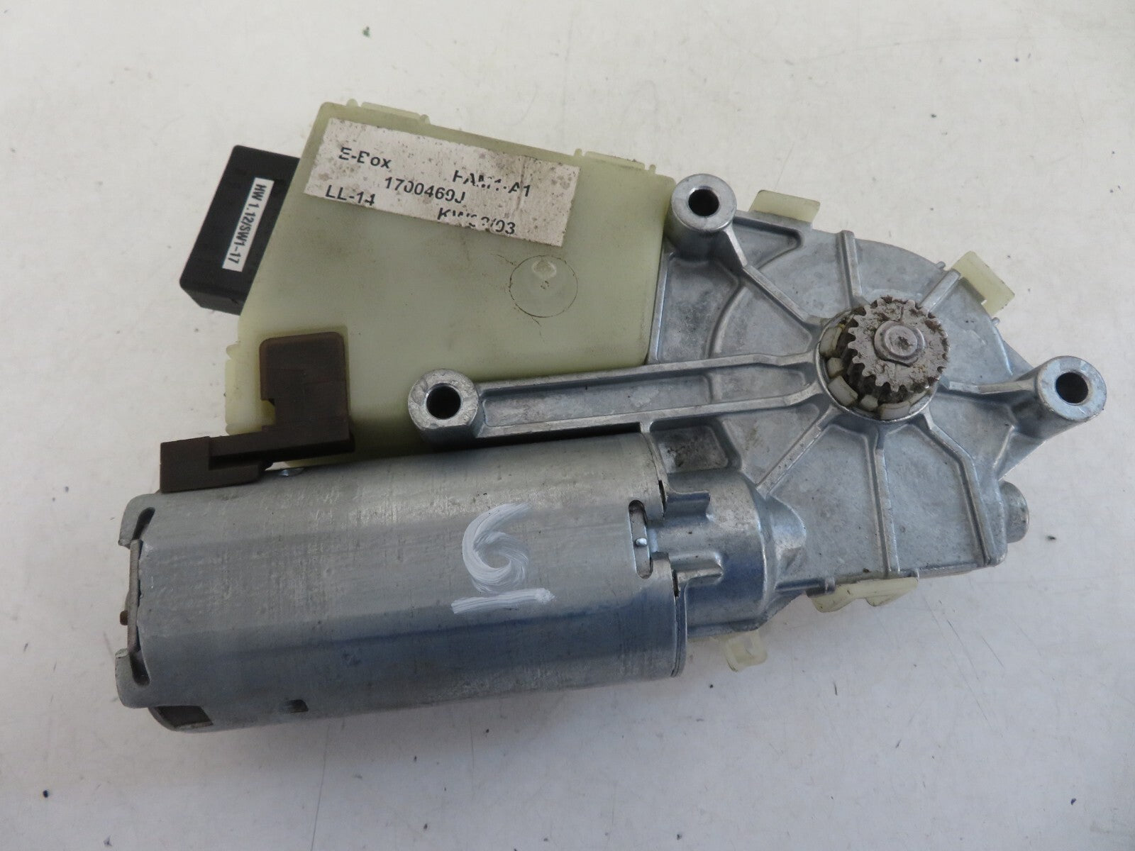 PEUGEOT 307 SW SUNROOF MOTOR 1700469J 2005-2008 VWMIX1642-6